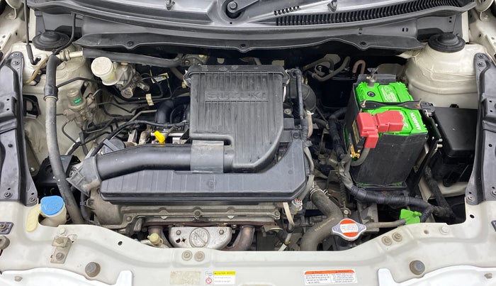 2014 Maruti Swift VXI D, Petrol, Manual, 80,474 km, Open Bonet
