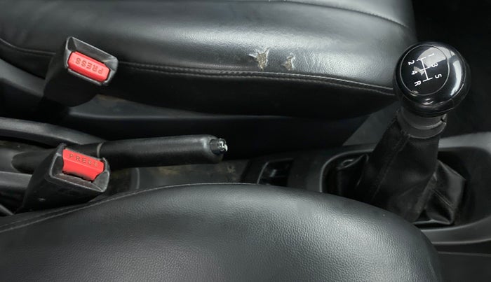 2012 Maruti Wagon R 1.0 LXI CNG, CNG, Manual, 87,844 km, Gear Lever