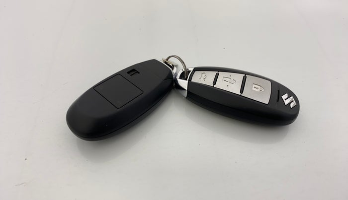 2021 Maruti Ciaz ALPHA 1.5 SHVS PETROL, Petrol, Manual, 64,624 km, Key Close Up