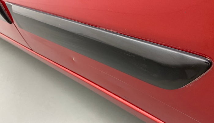 2015 Maruti Wagon R 1.0 VXI, Petrol, Manual, 68,688 km, Rear left door - Slightly dented