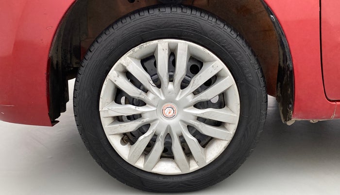 2015 Maruti Wagon R 1.0 VXI, Petrol, Manual, 68,688 km, Left Front Wheel