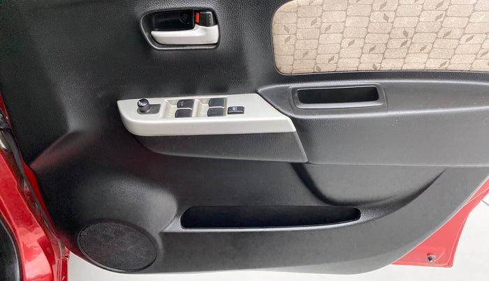 2015 Maruti Wagon R 1.0 VXI, Petrol, Manual, 68,688 km, Driver Side Door Panels Control