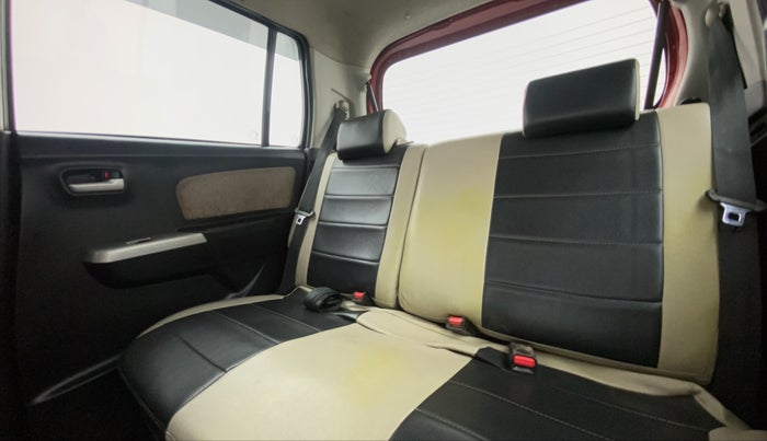 2015 Maruti Wagon R 1.0 VXI, Petrol, Manual, 68,688 km, Right Side Rear Door Cabin