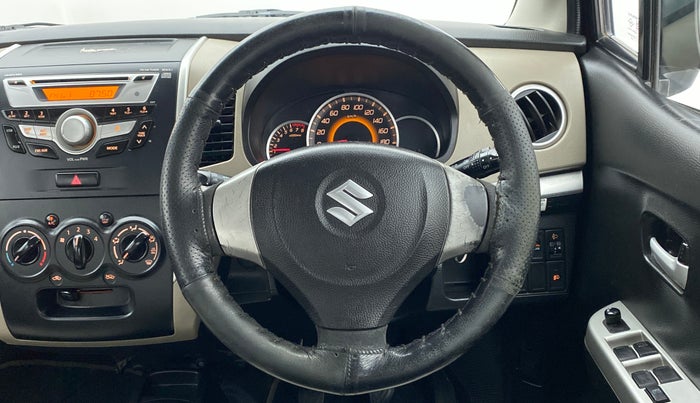 2015 Maruti Wagon R 1.0 VXI, Petrol, Manual, 68,688 km, Steering Wheel Close Up