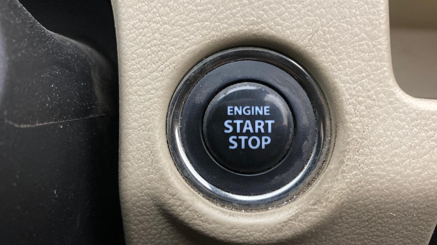 2016 Maruti Ciaz ZXI+ AT, Petrol, Automatic, 65,243 km, Keyless Start/ Stop Button