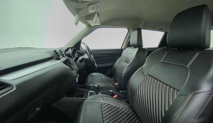2019 Maruti Swift VXI AMT, CNG, Automatic, 37,541 km, Right Side Front Door Cabin