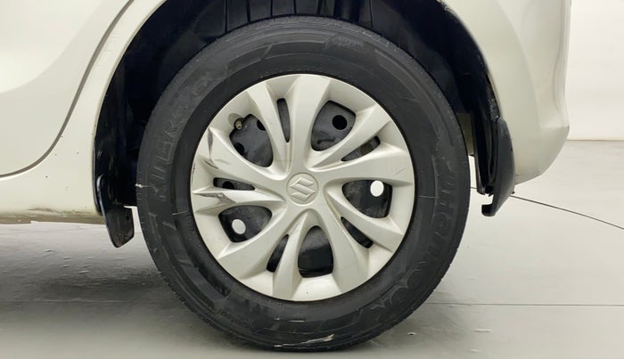 2019 Maruti Swift VXI AMT, CNG, Automatic, 37,541 km, Left Rear Wheel