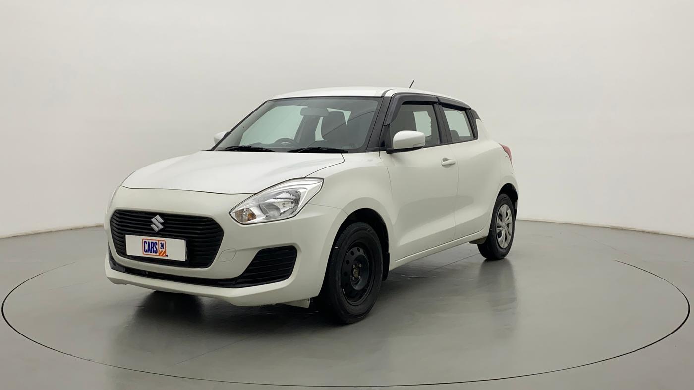 2019 Maruti Swift VXI AMT, CNG, Automatic, 37,541 km, Left Front Diagonal