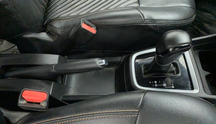 2019 Maruti Swift VXI AMT, CNG, Automatic, 37,541 km, Gear Lever