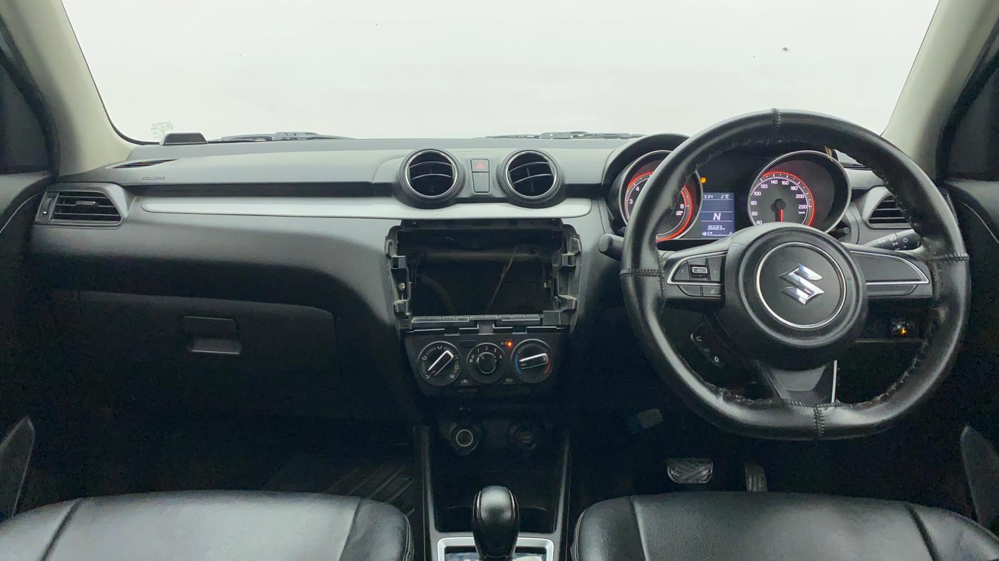 2019 Maruti Swift VXI AMT, CNG, Automatic, 37,541 km, Dashboard
