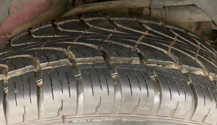 2018 Mahindra XUV500 W7 AT, Diesel, Automatic, 82,113 km, Left Rear Tyre Tread