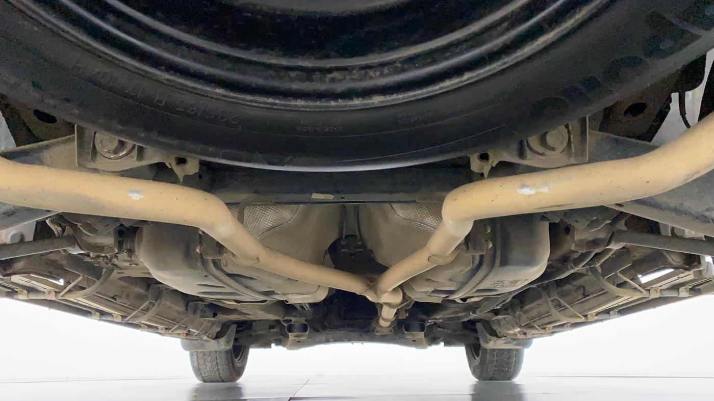 2018 Mahindra XUV500 W7 AT, Diesel, Automatic, 82,113 km, Rear Underbody