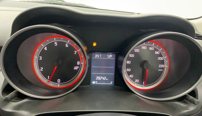 2022 Maruti Swift ZXI, Petrol, Manual, 39,211 km, Odometer Image