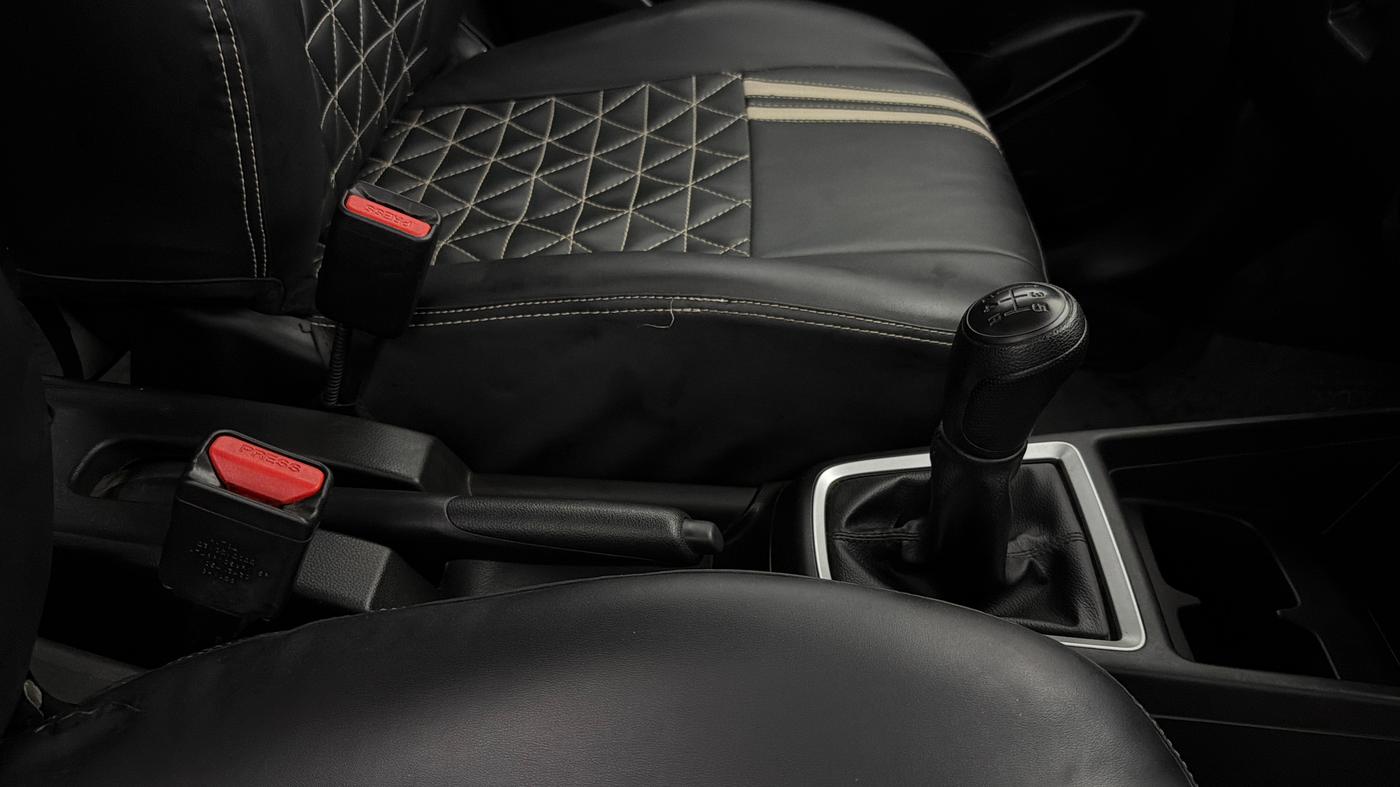 2022 Maruti Swift LXI, Petrol, Manual, 26,708 km, Gear Lever