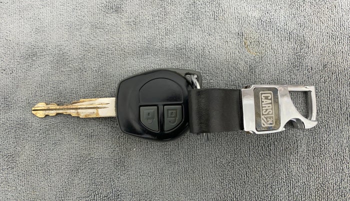 2017 Maruti Swift VXI D, Petrol, Manual, 44,710 km, Key Close Up