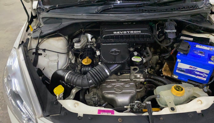 2017 Tata Tiago XT PETROL, Petrol, Manual, 45,432 km, Engine View - Right