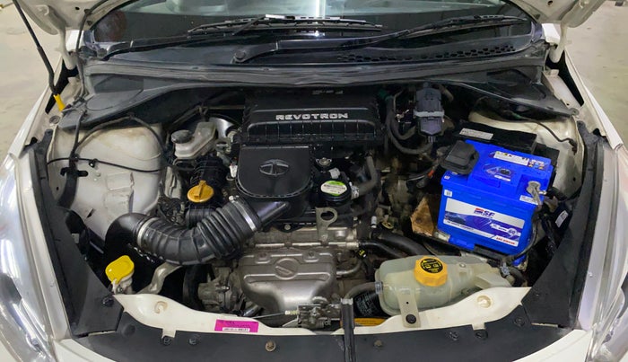 2017 Tata Tiago XT PETROL, Petrol, Manual, 45,432 km, Engine View
