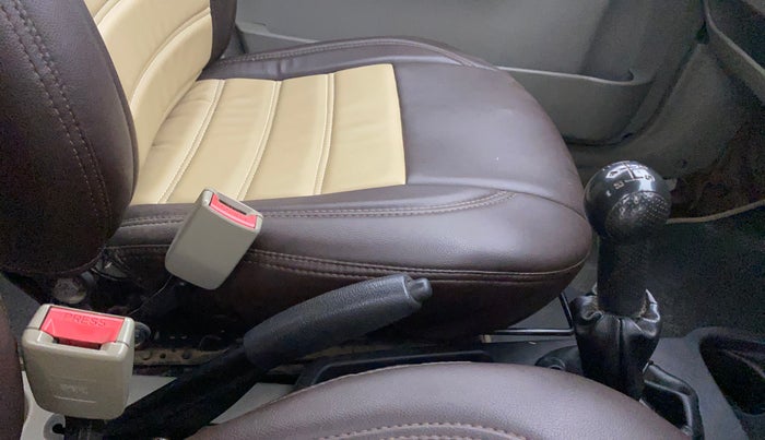 2012 Chevrolet Spark LS 1.0, Petrol, Manual, 71,716 km, Gear Lever