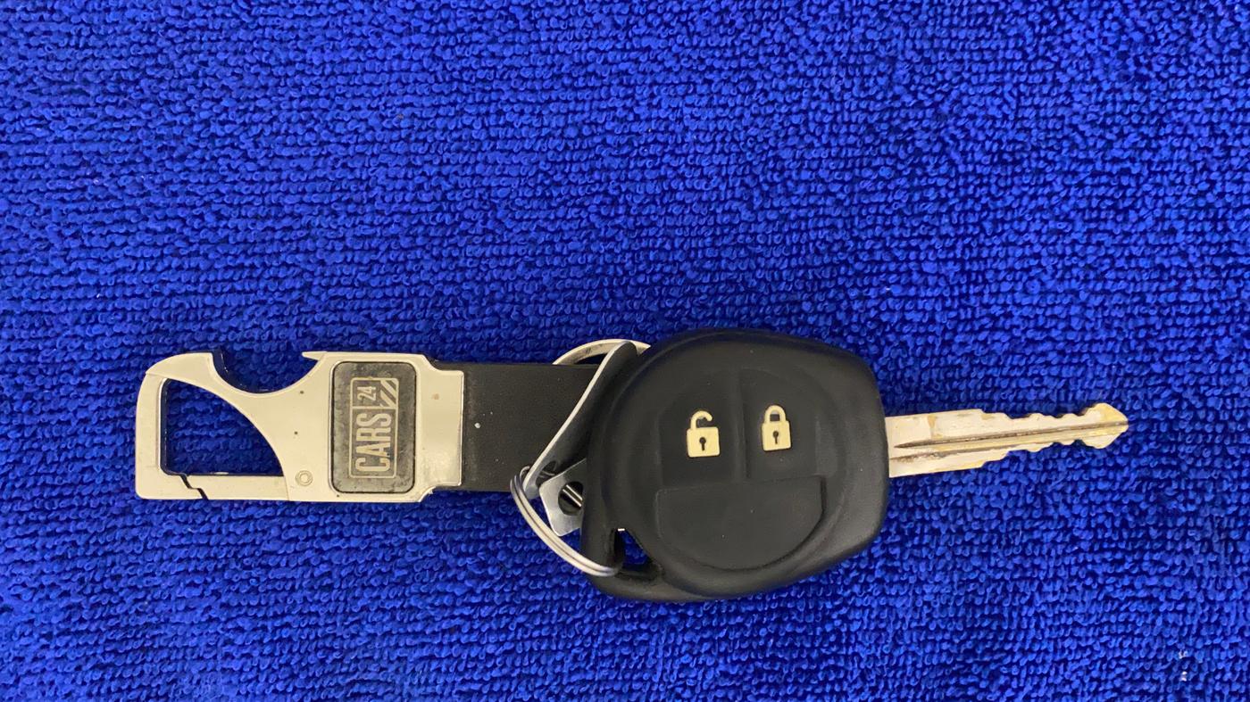 2019 Maruti Baleno DELTA PETROL 1.2, Petrol, Manual, 24,441 km, Key Close Up