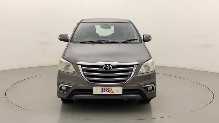 2014 Toyota Innova 2.5 VX 7 STR, Diesel, Manual, 1,05,502 km, Front