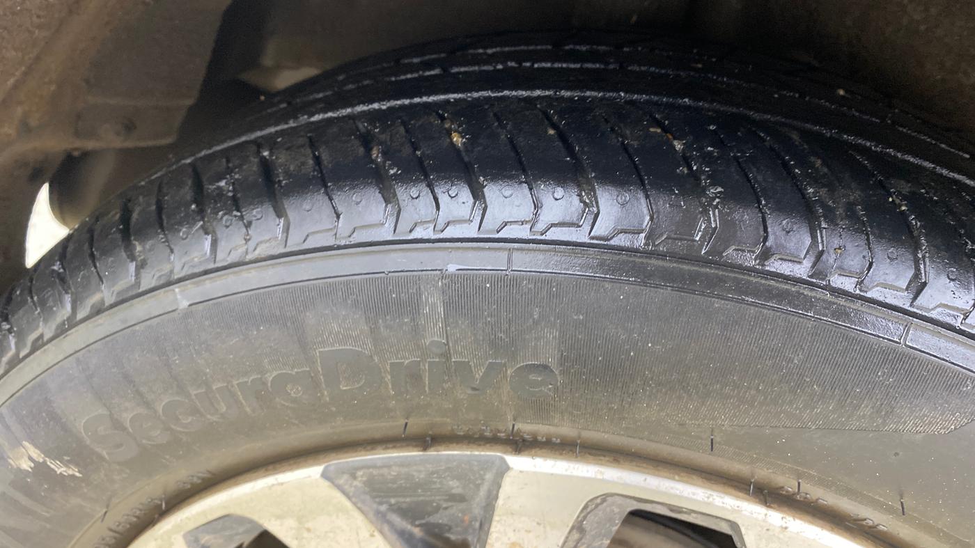 2018 Honda WR-V 1.5L I-DTEC VX MT, Diesel, Manual, 1,20,365 km, Right Rear Tyre Tread