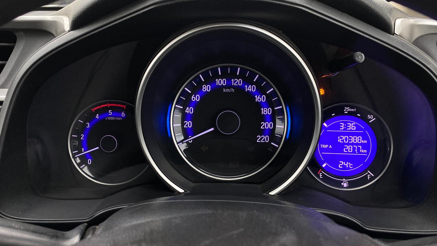 2018 Honda WR-V 1.5L I-DTEC VX MT, Diesel, Manual, 1,20,365 km, Odometer Image