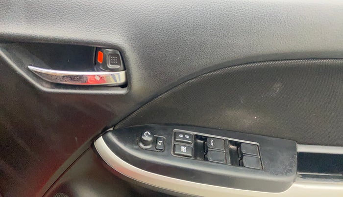 2018 Maruti Baleno DELTA PETROL 1.2, Petrol, Manual, 1,05,302 km, Driver Side Door Panels Control