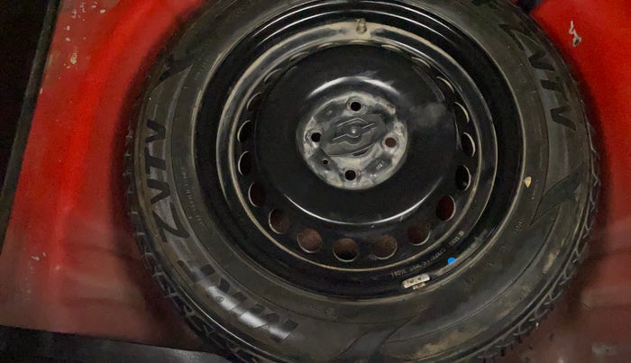 2018 Maruti Baleno DELTA PETROL 1.2, Petrol, Manual, 1,05,302 km, Spare Tyre