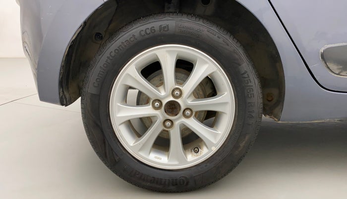 2014 Hyundai Grand i10 ASTA AT 1.2 KAPPA VTVT, Petrol, Automatic, 49,486 km, Right Rear Wheel