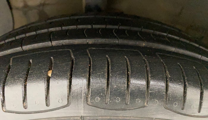 2014 Hyundai Grand i10 ASTA AT 1.2 KAPPA VTVT, Petrol, Automatic, 49,486 km, Left Front Tyre Tread