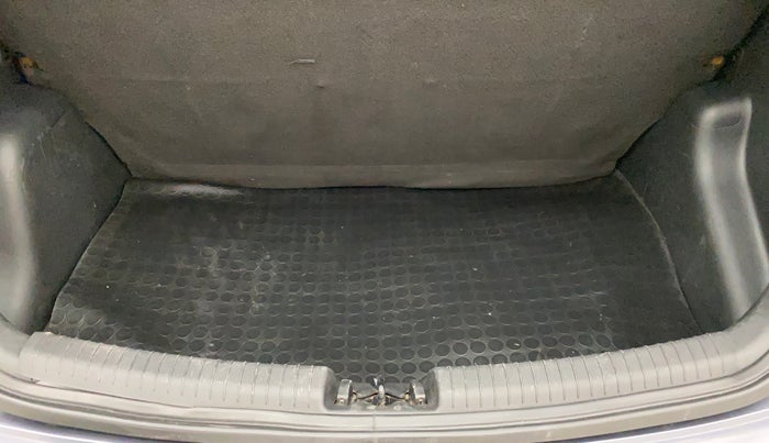 2014 Hyundai Grand i10 ASTA AT 1.2 KAPPA VTVT, Petrol, Automatic, 49,486 km, Boot Inside