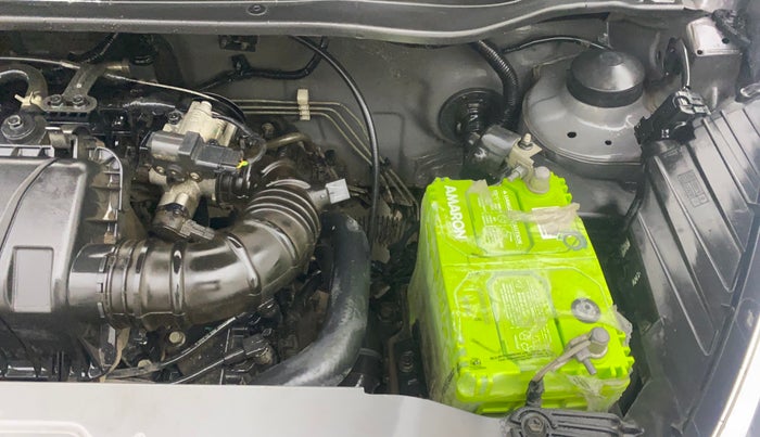 2016 Hyundai Eon MAGNA +, Petrol, Manual, 27,448 km, Engine View - Left