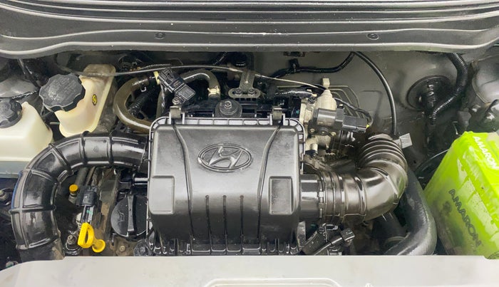 2016 Hyundai Eon MAGNA +, Petrol, Manual, 27,448 km, Engine View