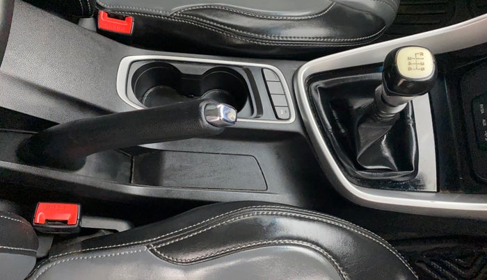 2020 MG HECTOR SUPER 2.0 DIESEL, Diesel, Manual, 77,300 km, Gear Lever