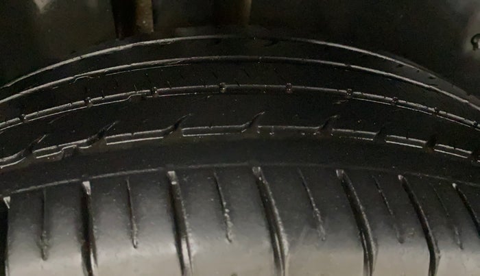 2020 MG HECTOR SUPER 2.0 DIESEL, Diesel, Manual, 77,300 km, Right Rear Tyre Tread