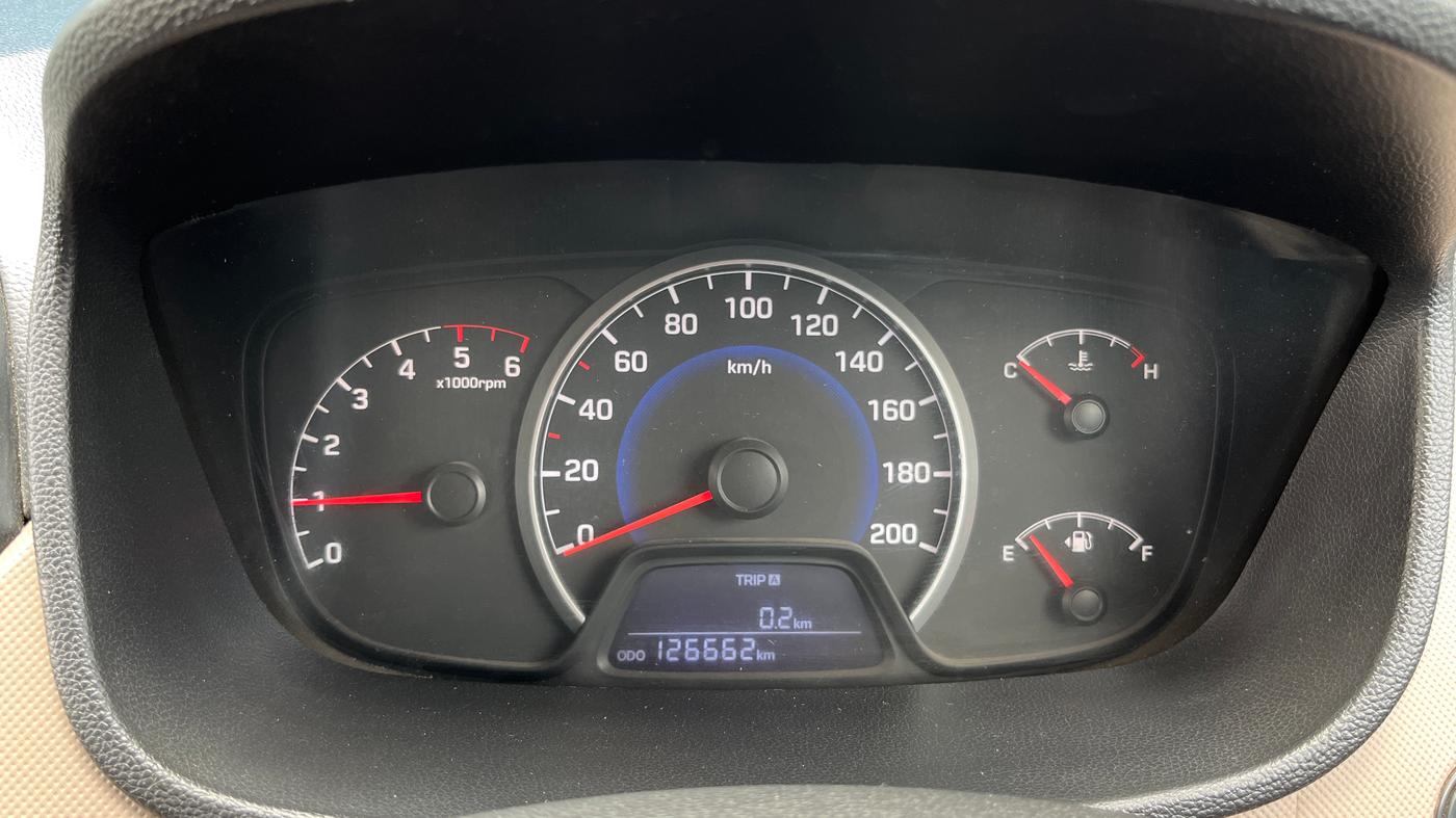 2014 Hyundai Grand i10 ASTA 1.1 CRDI, Diesel, Manual, 1,26,662 km, Odometer Image