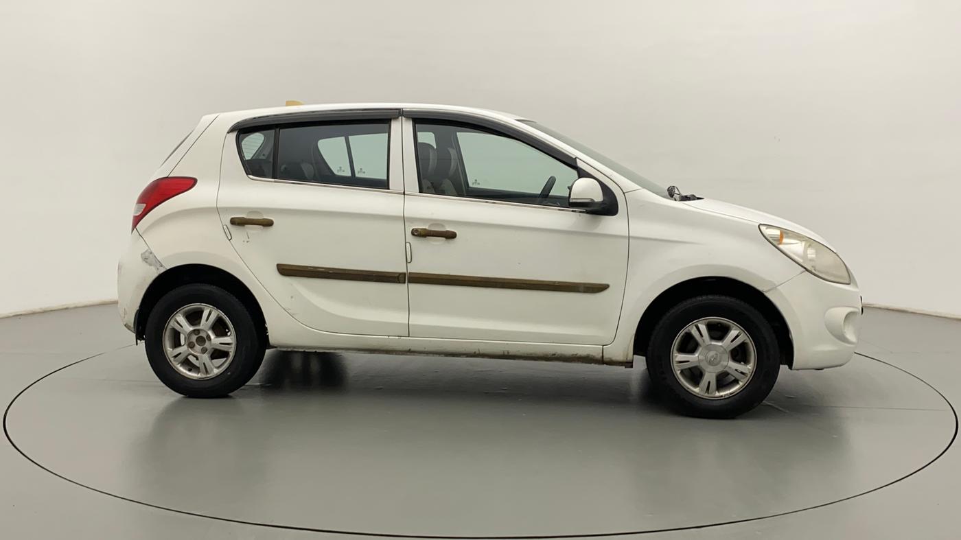 2011 Hyundai i20 SPORTZ 1.2, Petrol, Manual, 53,580 km, Right Side View