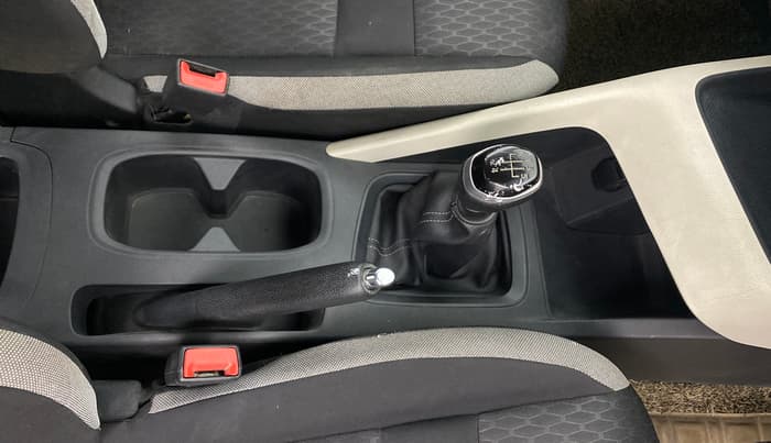 2021 Nissan MAGNITE XE, Petrol, Manual, 38,741 km, Gear Lever