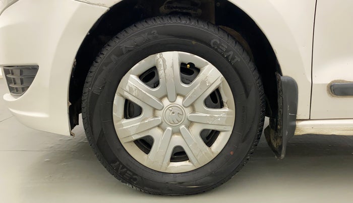 2013 Skoda Rapid ACTIVE 1.6 MPI MT PLUS, Petrol, Manual, 87,448 km, Left Front Wheel