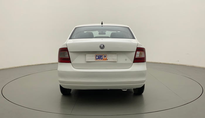 2013 Skoda Rapid ACTIVE 1.6 MPI MT PLUS, Petrol, Manual, 87,448 km, Back/Rear