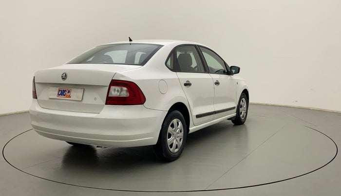 2013 Skoda Rapid ACTIVE 1.6 MPI MT PLUS, Petrol, Manual, 87,448 km, Right Back Diagonal