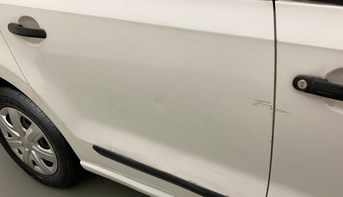 2013 Skoda Rapid ACTIVE 1.6 MPI MT PLUS, Petrol, Manual, 87,448 km, Right rear door - Slightly dented