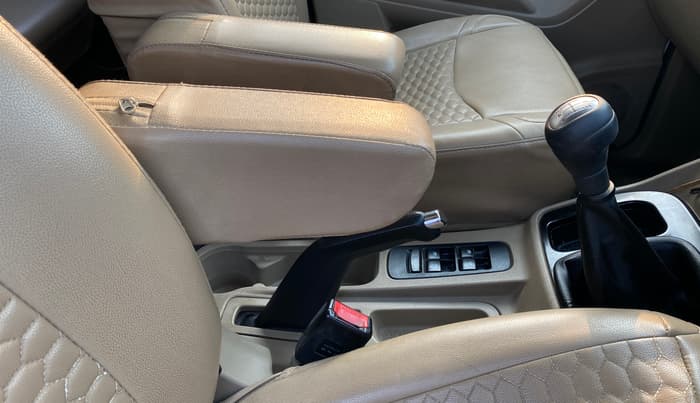 2023 Mahindra BOLERO NEO N10 R, Diesel, Manual, 52,489 km, Gear Lever
