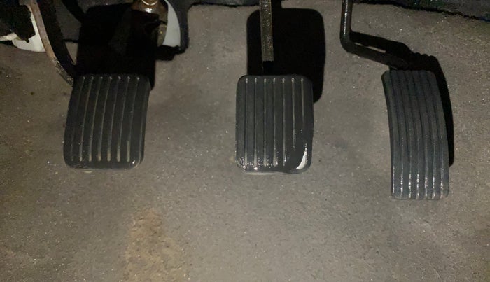 2015 Hyundai i10 MAGNA 1.1, Petrol, Manual, 64,473 km, Pedals