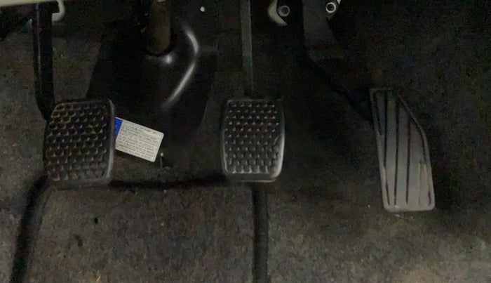 2017 Maruti Alto K10 VXI (O), Petrol, Manual, 44,384 km, Pedals