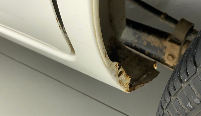 2017 Maruti Alto K10 VXI (O), Petrol, Manual, 44,384 km, Left running board - Slight discoloration