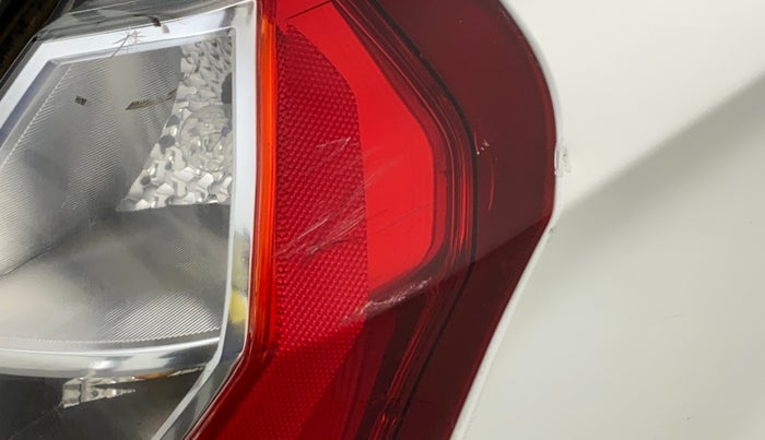 2017 Maruti Alto K10 VXI (O), Petrol, Manual, 44,384 km, Right tail light - Minor scratches