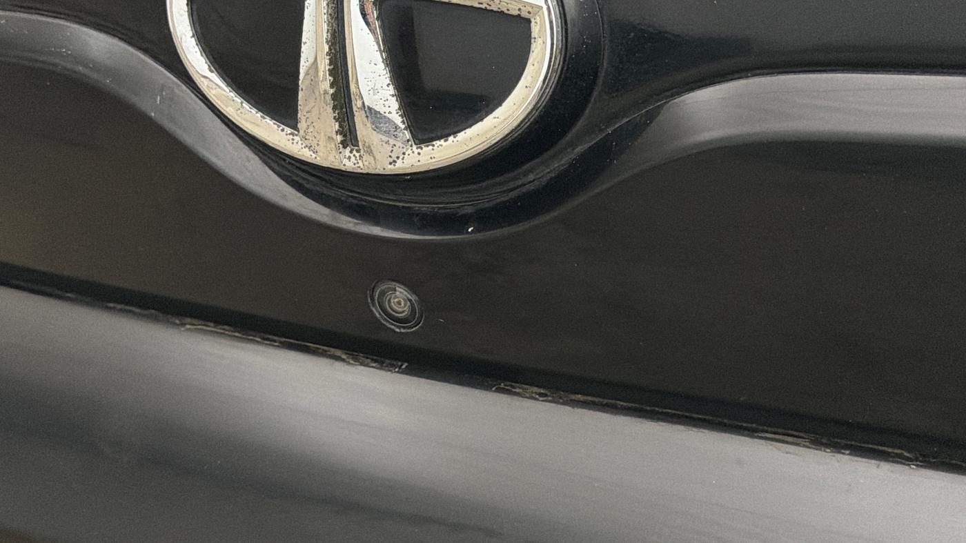 2022 Tata NEXON XZ PLUS (PREMIUM) DIESEL DARK EDITION, Diesel, Manual, 68,579 km, Parking Camera
