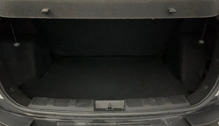 2024 Tata NEXON SMART+ SUNROOF 1.2 PETROL, Petrol, Manual, 27,925 km, Boot Inside