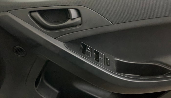 2024 Tata NEXON SMART+ SUNROOF 1.2 PETROL, Petrol, Manual, 27,925 km, Driver Side Door Panels Control